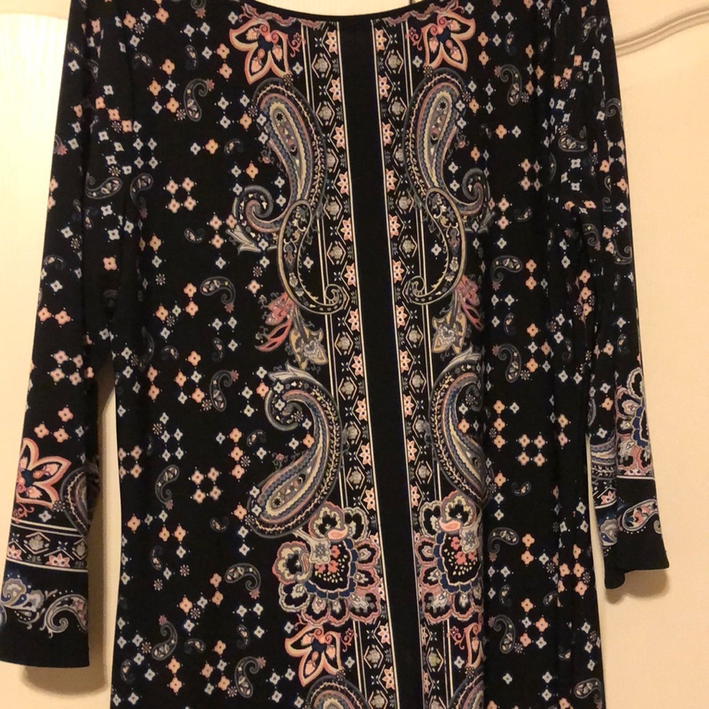Dress - Picture 2 of 3